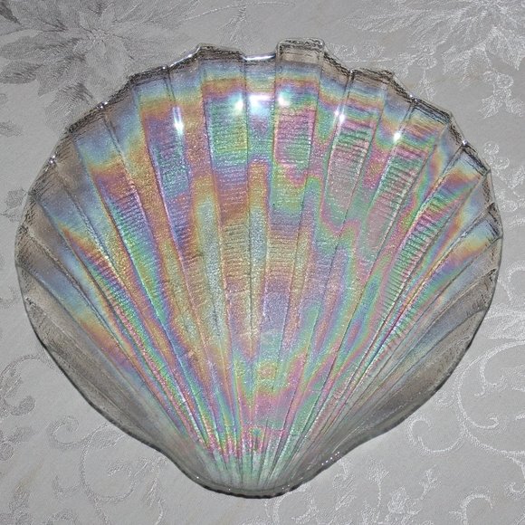 Gorgeous Iridescent Kamei Glass Shell Tray | Japanese Carnival Glass Platter - Picture 2 of 5